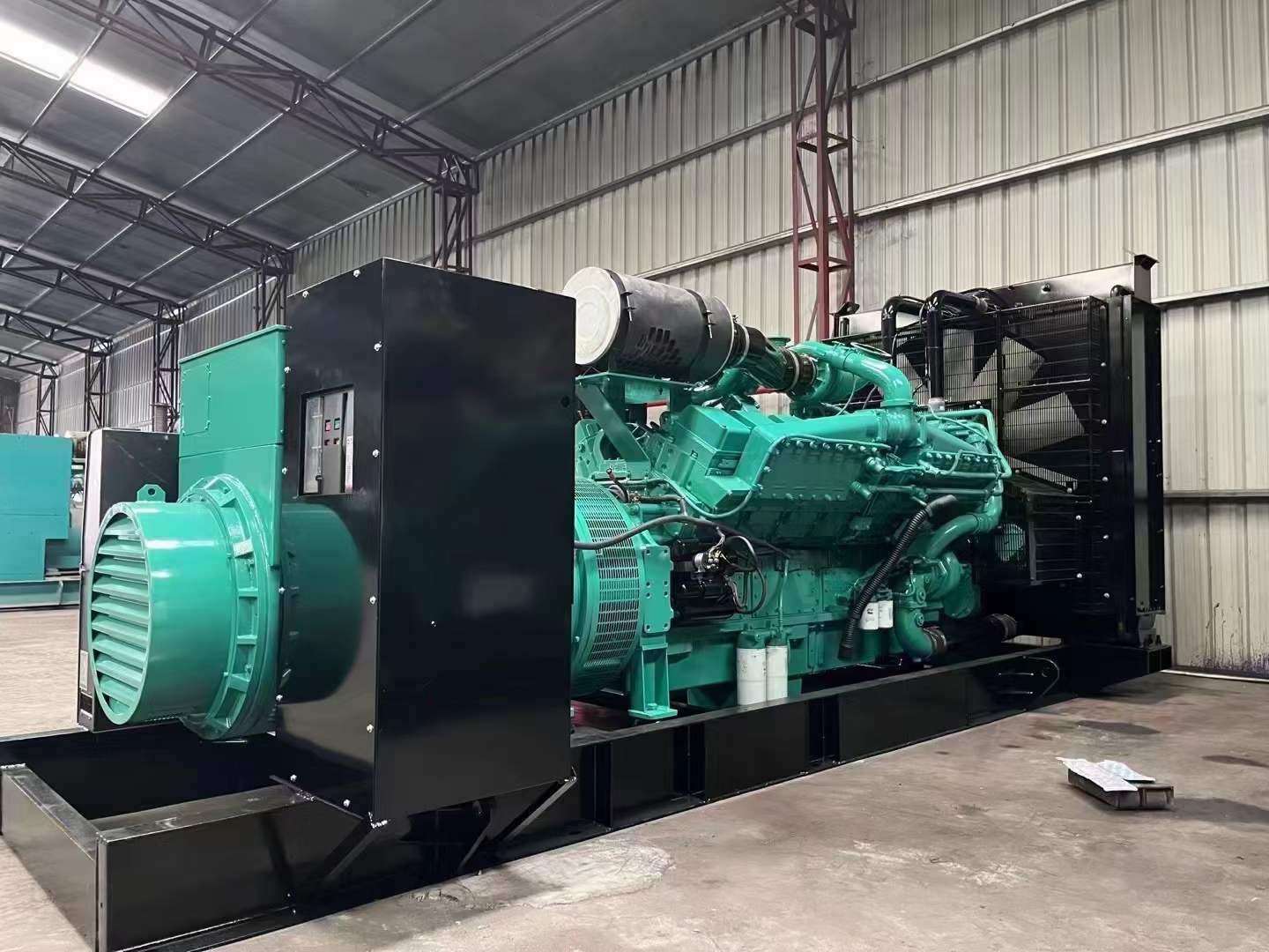 湖州如何降低 800kW 柴油发电机输出电流的波动？